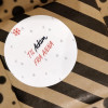 Maak uw eigen naar en van stickerlabels