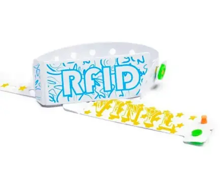 Vinyl polsbandje met RFID tag