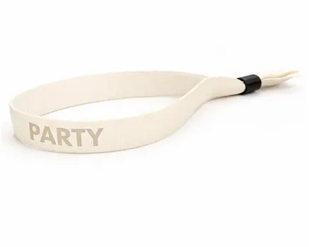 Eierschaalwitte polsbandjes